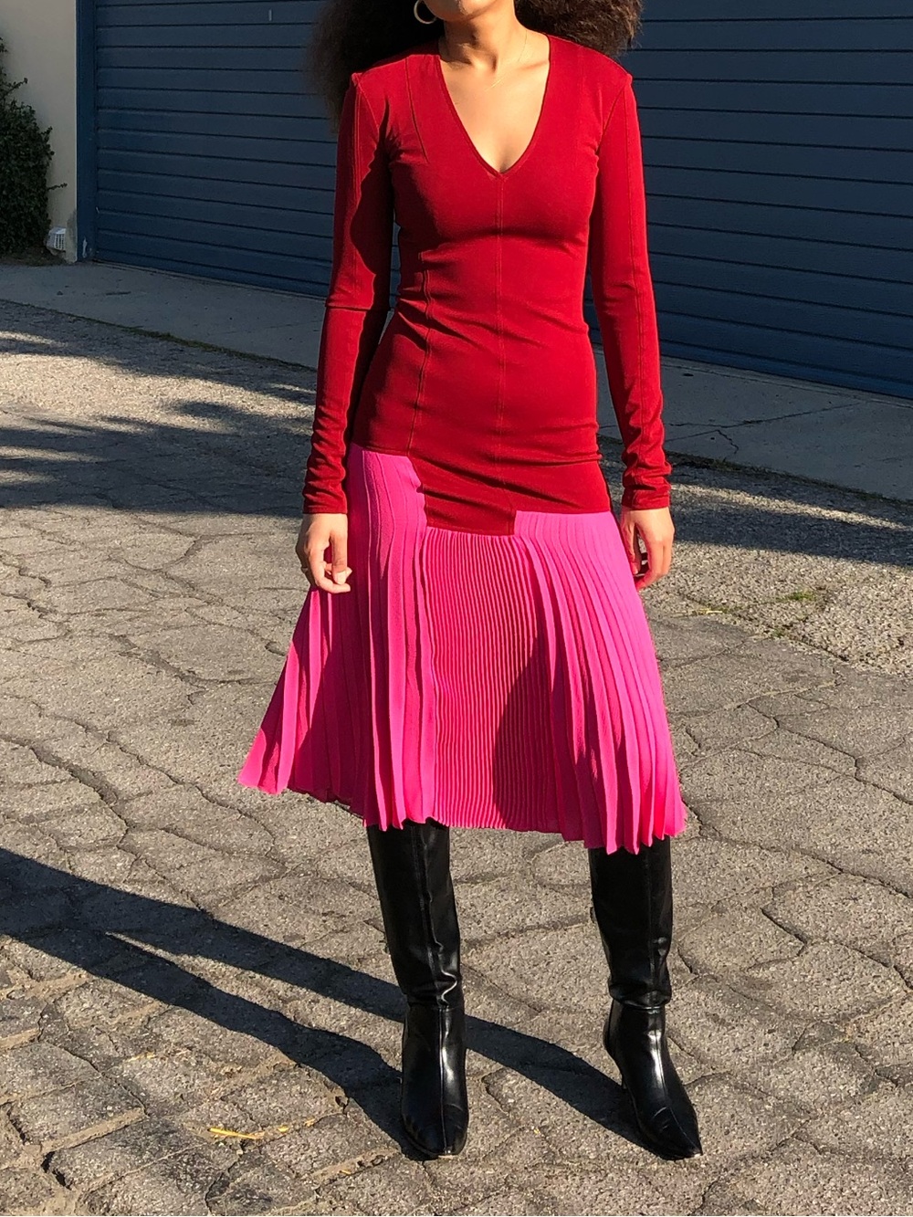 Victoria Beckham Two-Tone V‑Neck Long Sleeve Dress in Red and Pink
